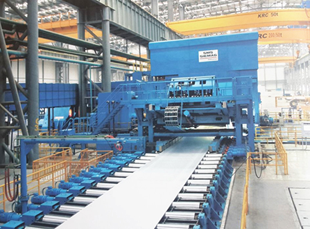 Roll_cladding_by_a_SMS_hot_rolling_mill